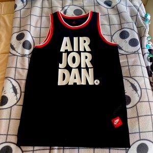 Black, Red, White JORDAN Jersey Size: XL